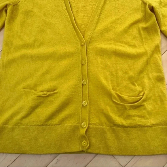 Halogen Womens Yellow 100% Merino Wool Button Front Cardigan Sweater Size S - Picture 2 of 10